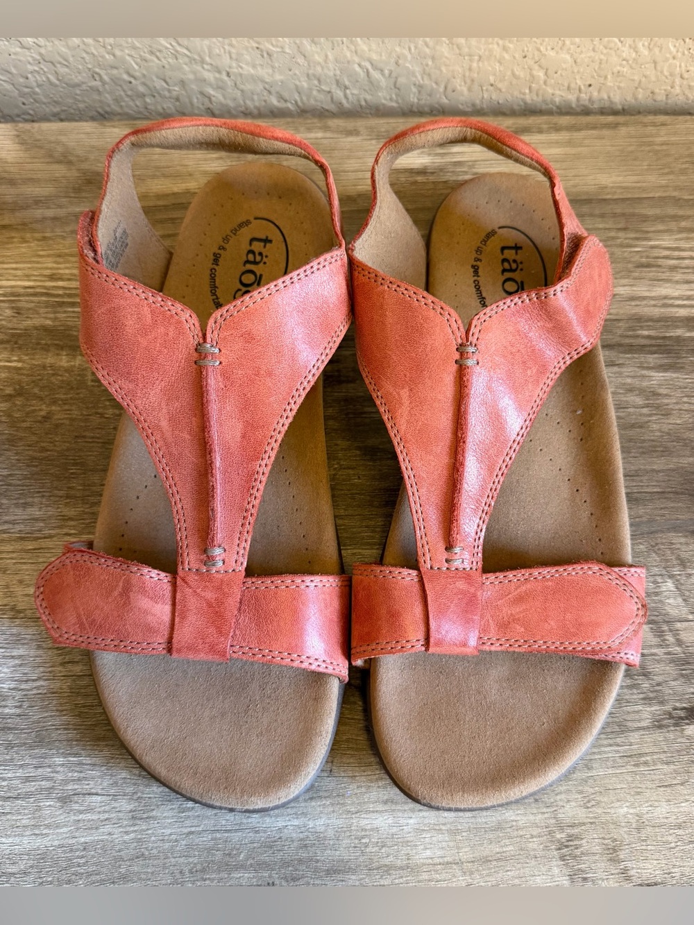Taos Footwear The Show Sandals With Arch and Metatarsal Support Comfort Shoes